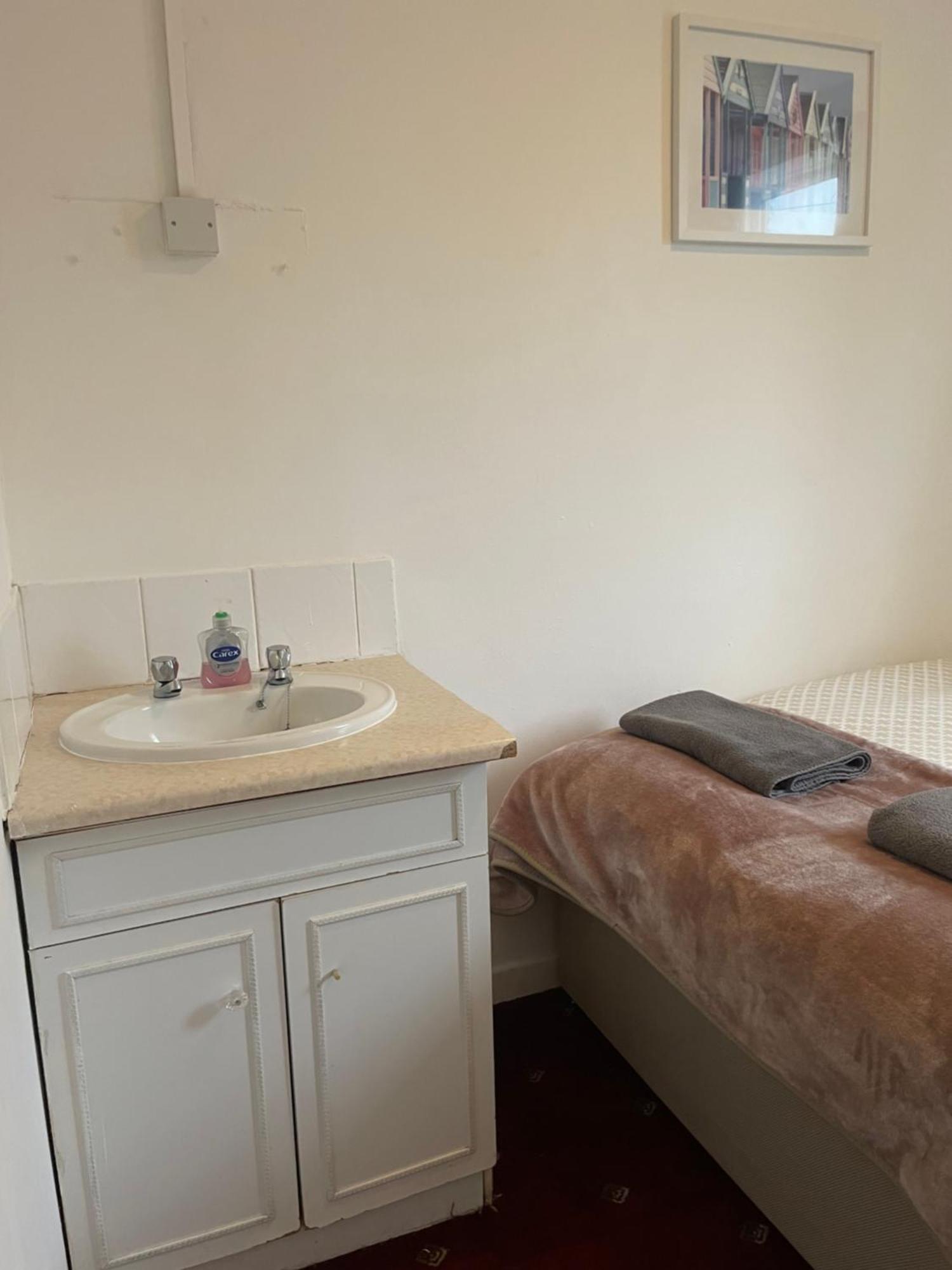 Amitie Guest House Bournemouth Dış mekan fotoğraf